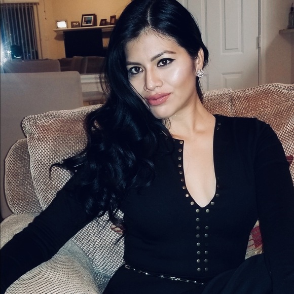 Meet your Posher, Yadira - Picture 1 of 1